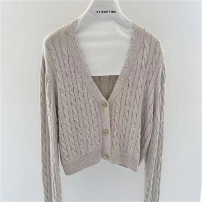 Topas de diseñador de mujer de estilo simple